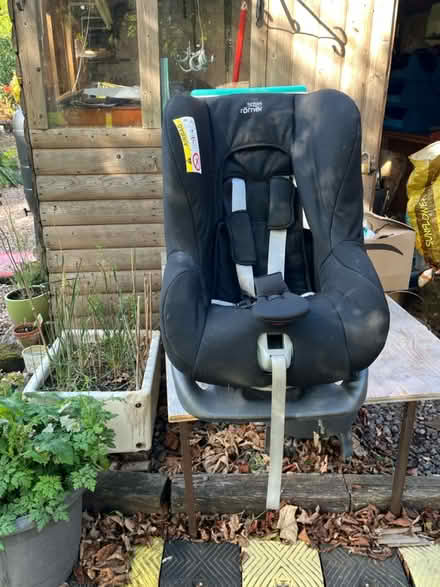 Photo of free britax roamer car seat (LE67 Markfield) #3