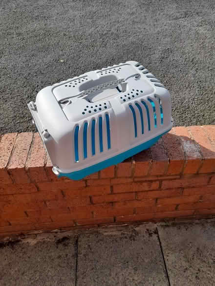 Photo of free Pet carrier (Dodford B61) #3