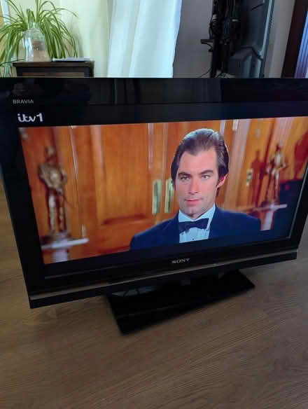 Photo of free Television 32" (Farnborough GU14) #1