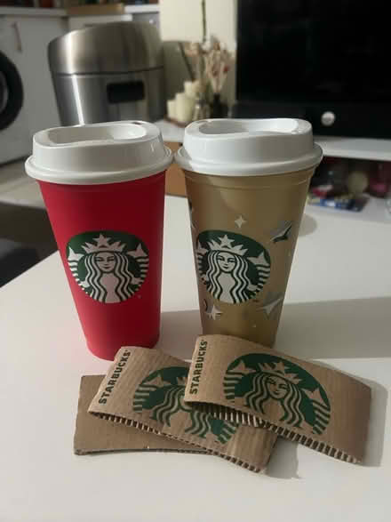Photo of free Starbucks plastic travel mugs (Hammersmith and Fulham SW6) #1