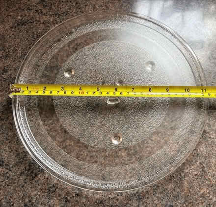Photo of free Microwave plate (Kingsclere RG20) #3