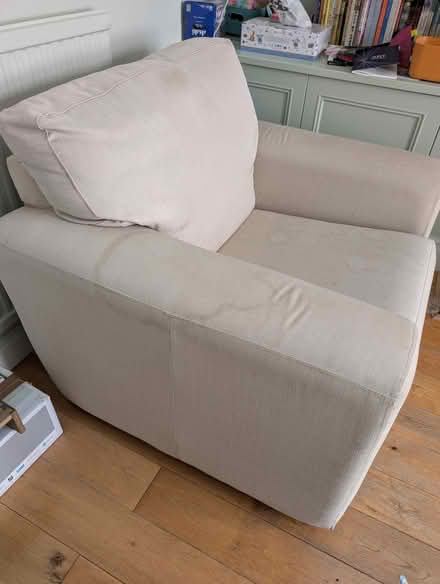 Photo of free Single seater sofa/armchair (Tolworth KT6) #2