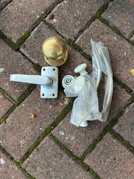 Photo of free Selection of handles (Hitchin SG4) #1