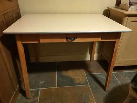Photo of free Retro Kitchen Table (Cock Clarks CM3) #4