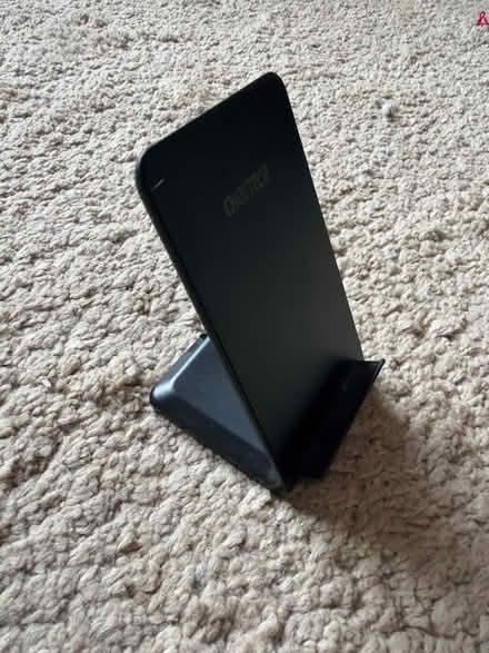 Photo of free Wireless charging stand (Sanderstead CR2) #1