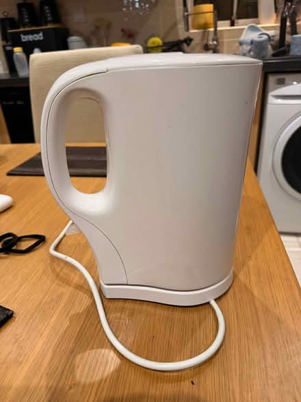 Photo of free Electric kettle (EN8) #4
