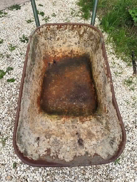 Photo of free Metal wheelbarrow, solid, but needs tyre. (Temple Guiting GL54) #2