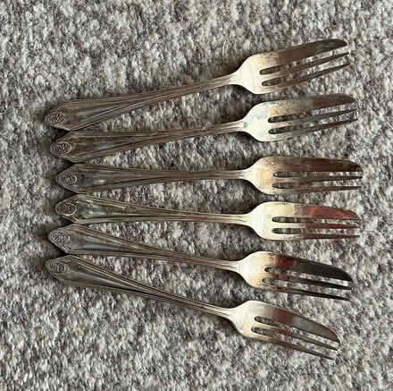 Photo of free six vintage EPNS cake forks (Redcliffe BS1) #1