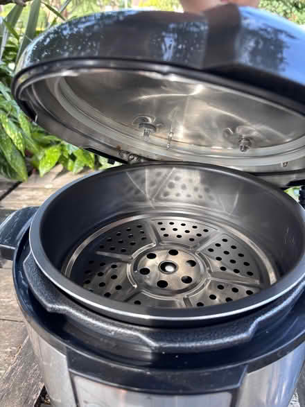 Photo of free pressure cooker. (Walton-on-Thames KT12) #2