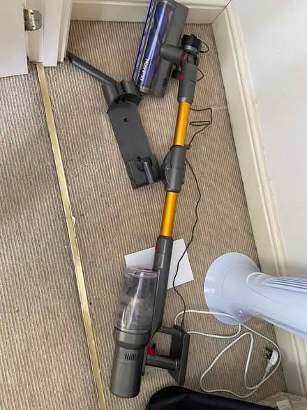 Photo of free Moodpod Stick Hoover (KT199GZ) #1
