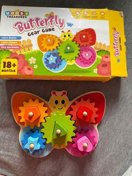 Photo of free Butterfly gear game 18+ months (Totteridge, High Wycombe, HP13) #1