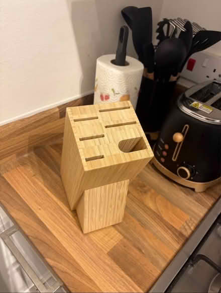 Photo of free Knife block (Westcliff SS0) #1