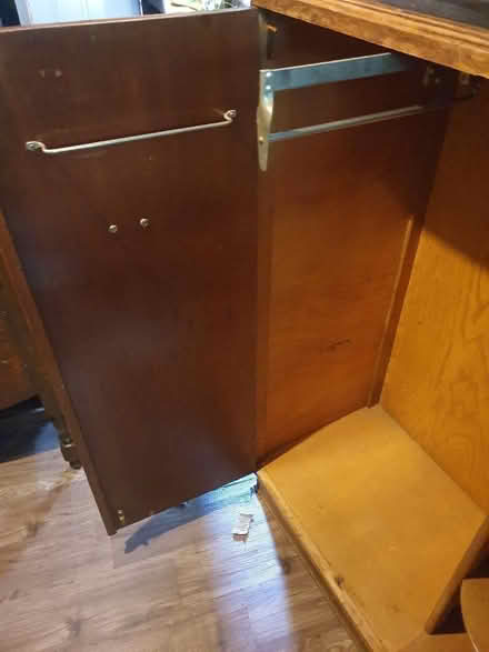Photo of free Old fashioned Smallish wardrobe (Low Water BA11) #4