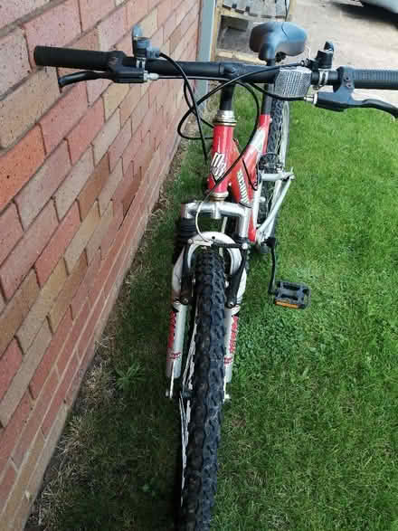 Photo of free Kids mountain bike (Linley Brook WV16) #3