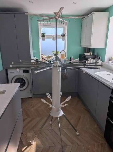 Photo of free Camping/home washing line (Springfield CM1) #1