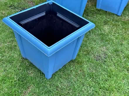 Photo of free 4 Large Plastic Pots (Cosby LE9) #2