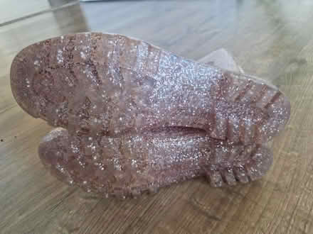 Photo of free Size 5 pink sparkly wellies (SE10) #4