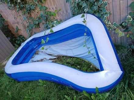 Photo of free Paddling pool (121 charter avenue CV4) #1