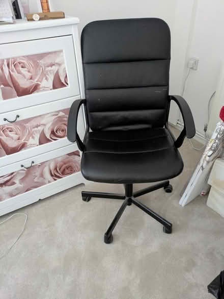 Photo of free Office chair (Stantonbury MK14 6BZ) #1