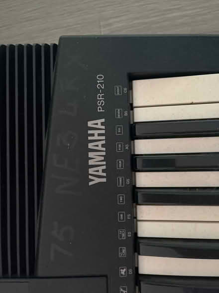 Photo of free Yamaha Keyboard (Leith EH6) #2