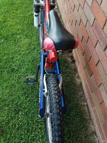 Photo of free Kids mountain bike (Linley Brook WV16) #4