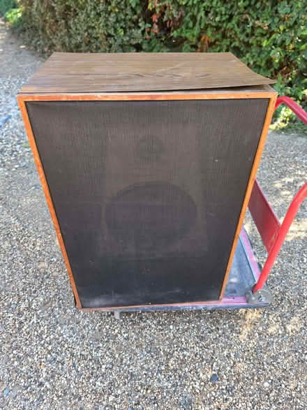 Photo of free 2 x Leak Speakers (Bedford MK43) #1