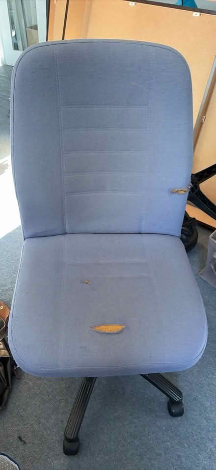 Photo of free Office chair blue (Cheam SM2) #1
