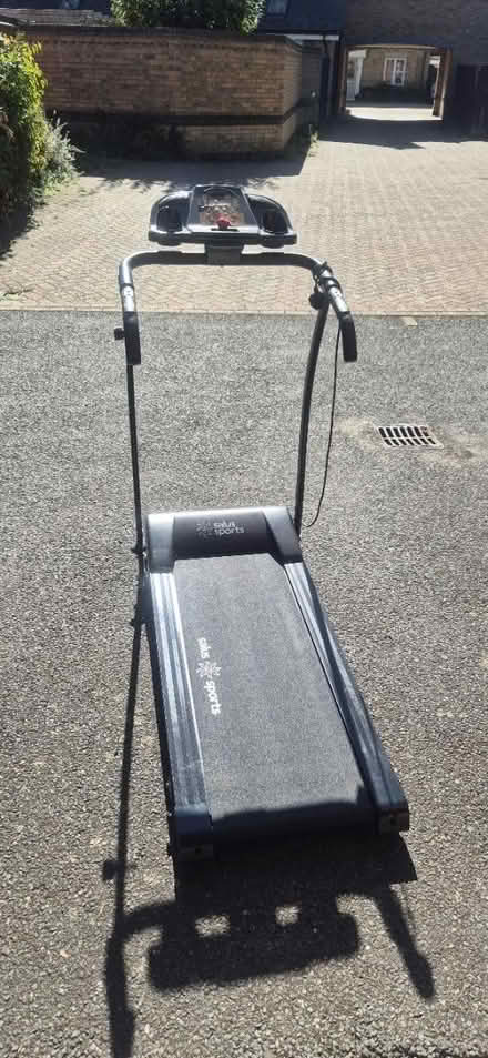 Photo of free Running machine (Great Leighs CM3) #1
