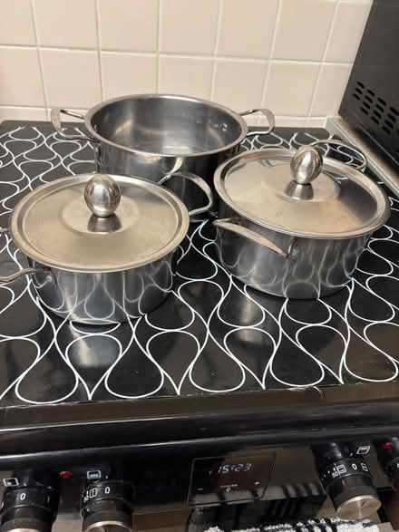 Photo of free Set of 3 Saucepans (Feltham TW14) #1