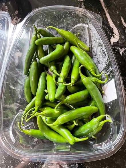 Photo of free Serrano peppers - hot (Schnecksville) #1