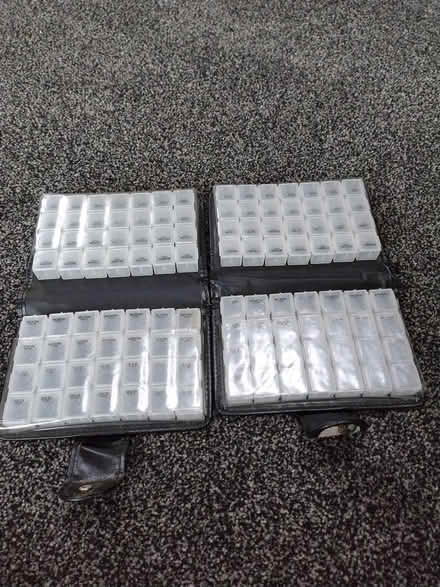 Photo of free tablet organiser (Kendal LA9) #1