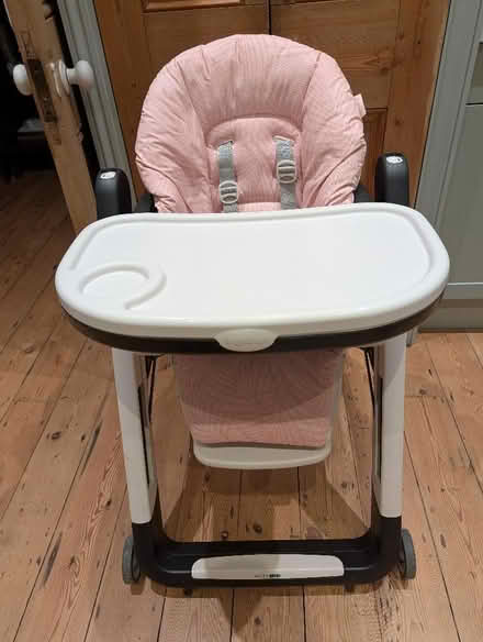 Photo of free Peg Perego Highchair (Strawberry Hill TW1) #3
