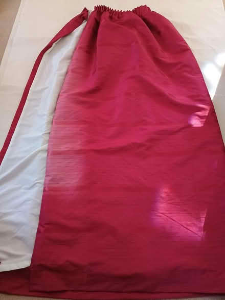 Photo of free Two pairs of red curtains (Headington OX3 7) #1