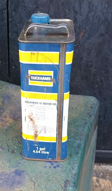 Photo of free Old Duckhams Oil Can (Rode BA11) #1