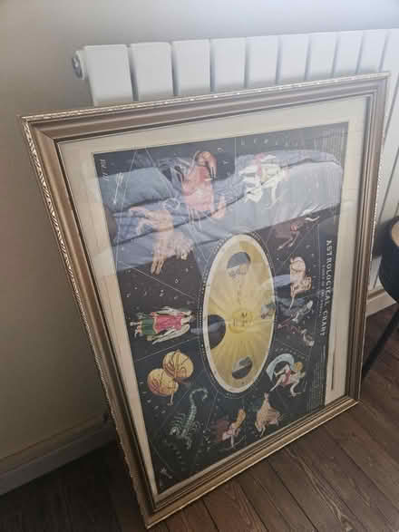 Photo of free Antique picture frame (E20BA) #1