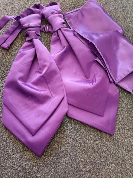 Photo of free Tie and pocket square (Lordswood Chatham) #1