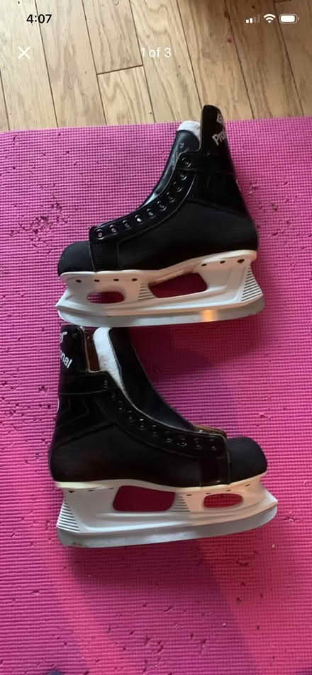 Photo of free Bauer ice skates without laces (Cabbagetown) #1