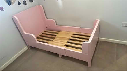 Photo of free Pink children’s bed (SE8 3EY) #1