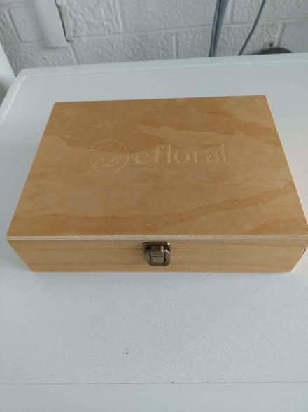 Photo of free Small Box (Dronfield Woodhouse S18) #1