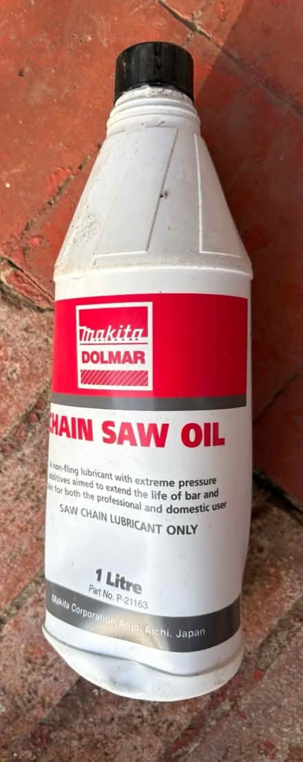Photo of free Chain Saw Oil (93 Kidbrooke Park Road SE3) #1