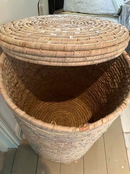 Photo of free Wicker Laundry Basket (Frome (Central) BA11) #3
