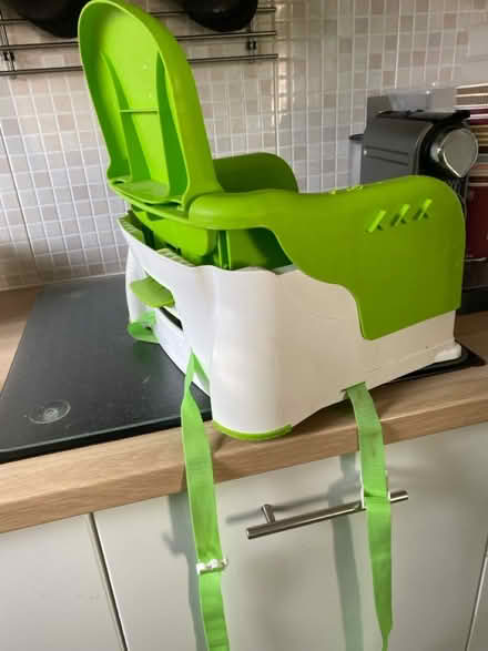 Photo of free Child seat (Broadfield. Crawley RH11) #4