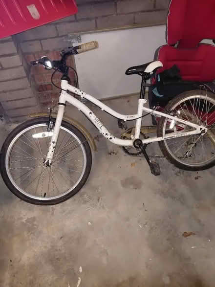 Photo of free 2 Girls Bikes (Glenrothes KY7) #2