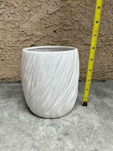 Photo of free small pot (Fremont, Niles Area) #1