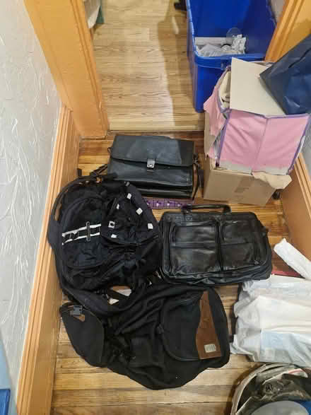 Photo of free backpacks and computer bags (LINDEN SQ Malden) #1