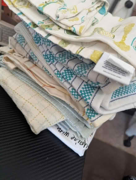 Photo of free Leedom: various Tea Towels (Leedom, Ridley park) #1