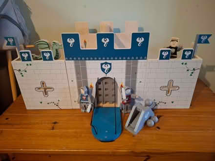 Photo of free Wooden toy castle (Surrey Heath GU16) #1