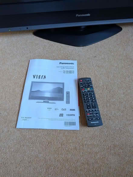 Photo of free Panasonic Viera non-HD 32" TV (Wraxall BS48) #3