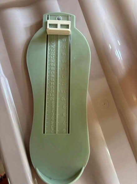 Photo of free Kids shoe measuring gauge (Molesey KT8) #1