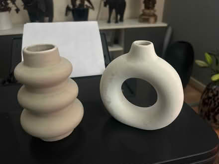 Photo of free Miniature Vases/Ornaments (Luton LU3) #1